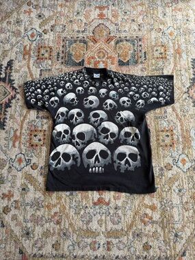 Pinkerton liquid blue skull pile tshirt